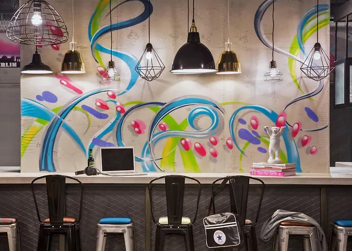 Moxy Humboldthain Park Hotel 3*