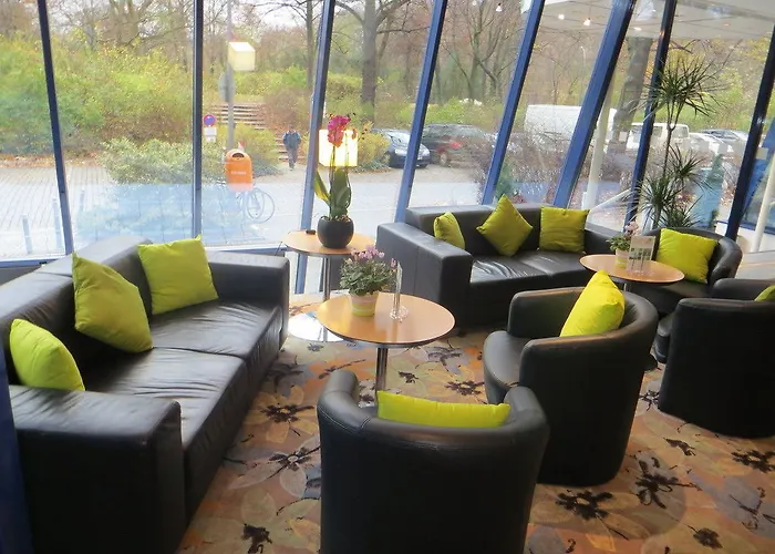 Moxy Humboldthain Park