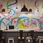 Moxy Humboldthain Park Hotel 3*