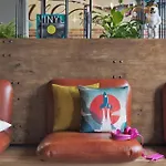 Hotel Moxy Humboldthain Park