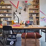 Moxy Humboldthain Park 3*