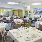 Moxy Humboldthain Park Hotel 3*