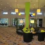 Hotel Moxy Humboldthain Park 3*