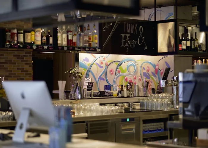 柏林洪堡海因公园慕奇夕酒店