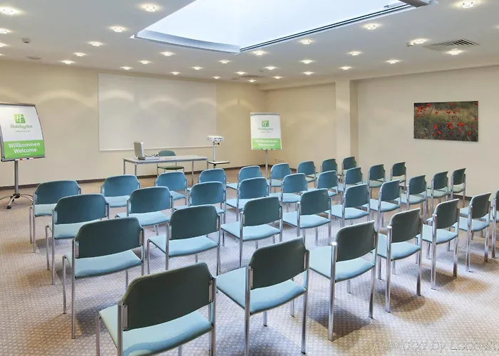 柏林洪堡海因公园慕奇夕酒店 3*