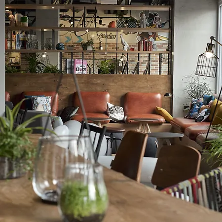 Moxy Humboldthain Park 3* Berlín