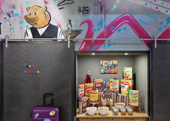 Moxy Humboldthain Park Hotel 3*