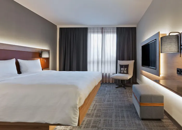 Moxy Humboldthain Park Berlin